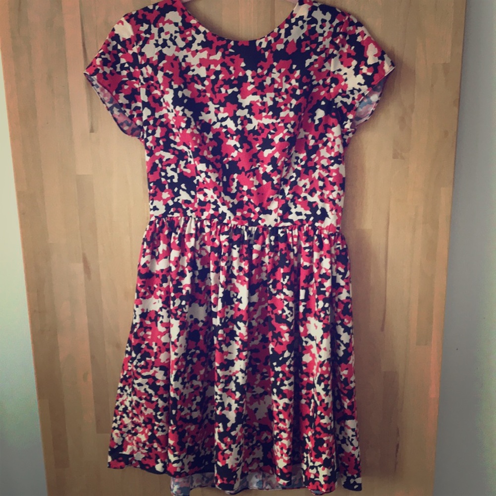 Saks fifth - fit and flounce geometric print dress